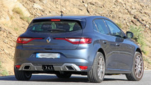 Renault Megane RS test mule spy photo