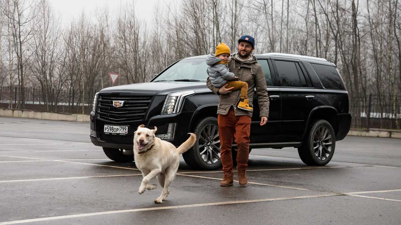 Cadillac Escalade - Russian test