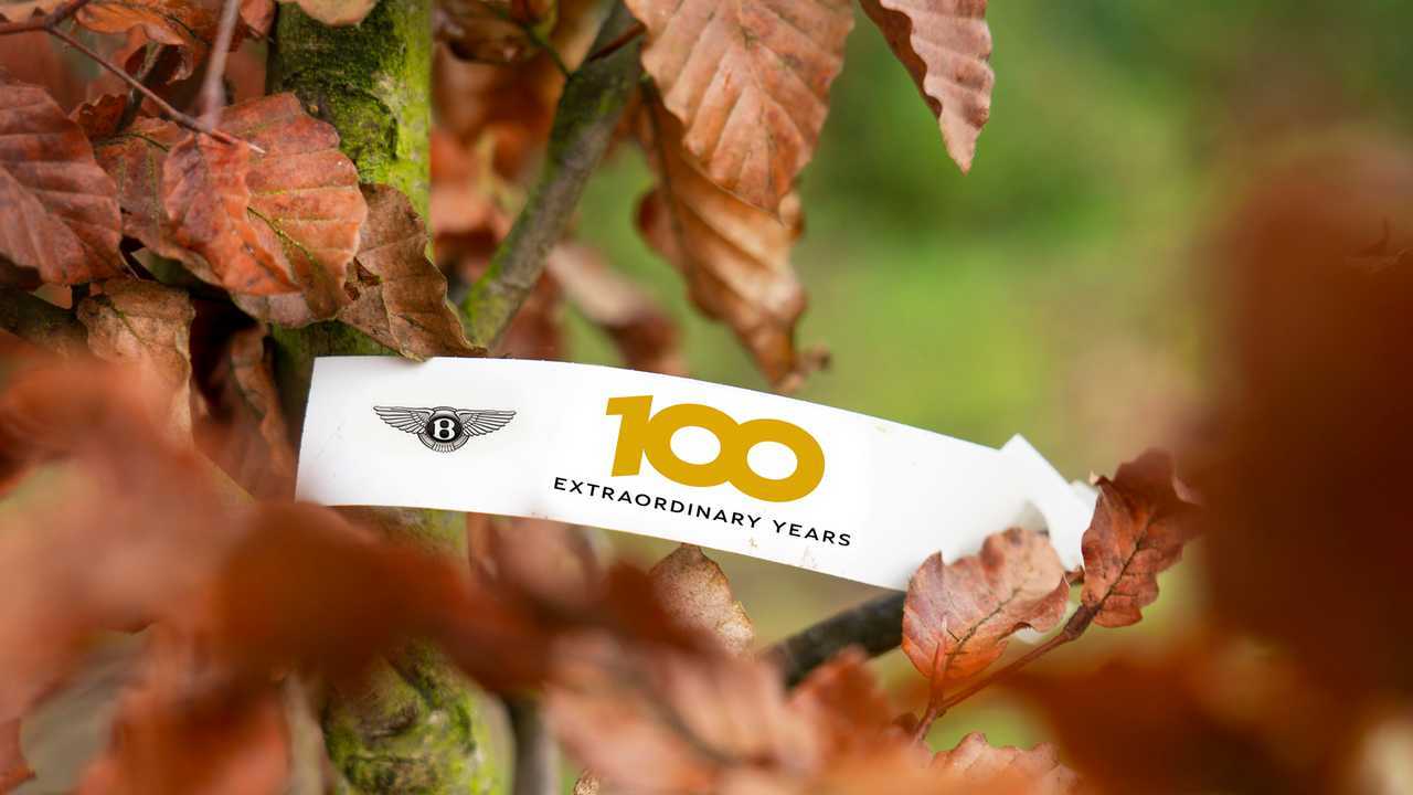 Bentley plants 100 trees at its Crewe factory