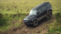 Land Rover Defender (2020) in James Bond Stuntszenen