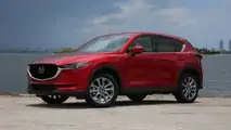 2019 Lexus NX 300 F Sport V. 2019 Mazda CX-5 Signature Comparo