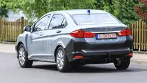 Honda Insight Test Mule Spy Shots