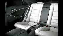 CLS im Uhrendesign