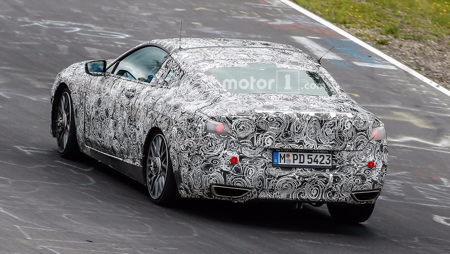 BMW 8 Series Spy Photos