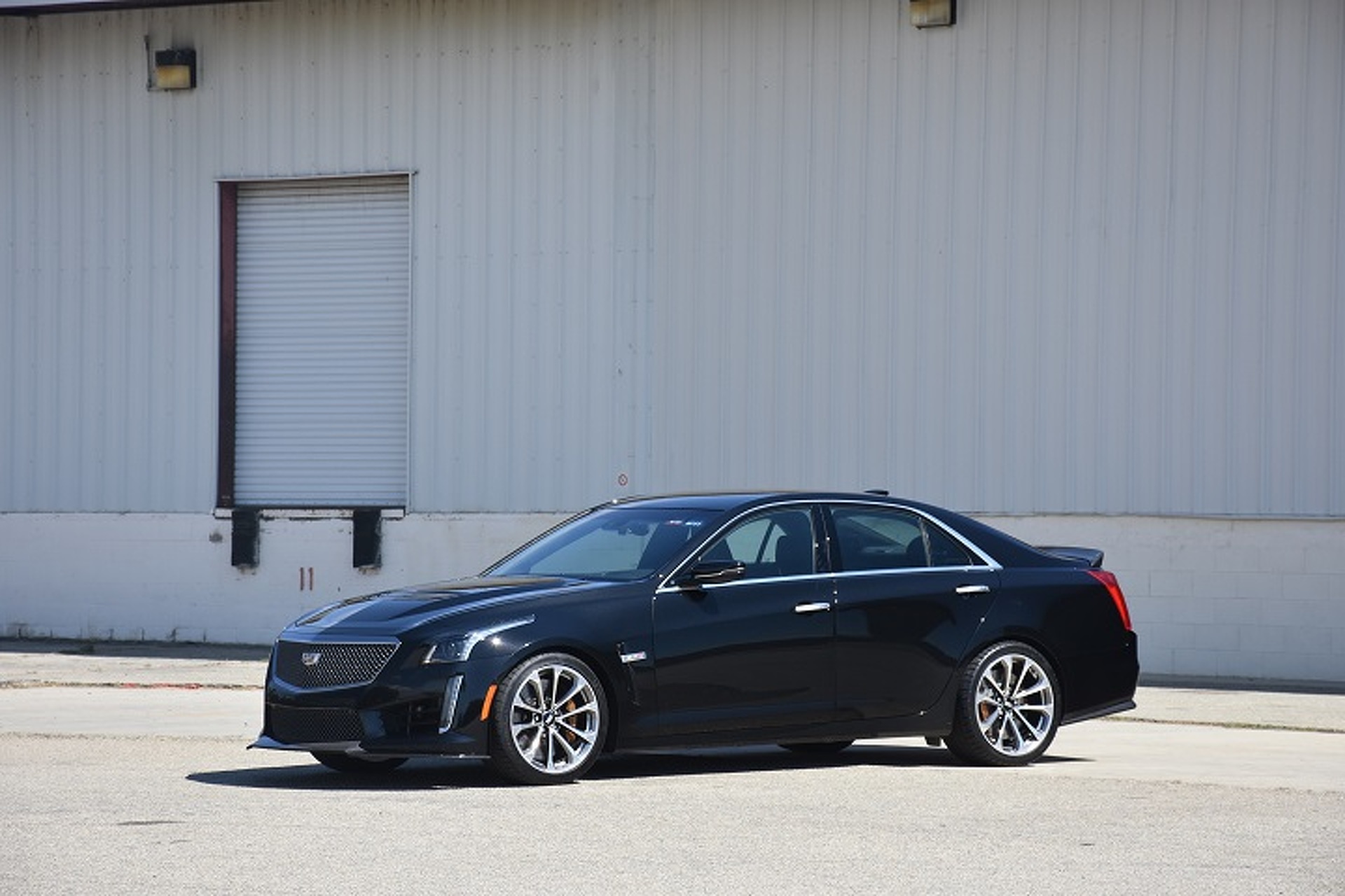 2016 CTS-V Not Yet the One–Two Punch Cadillac Envisioned: First Drive