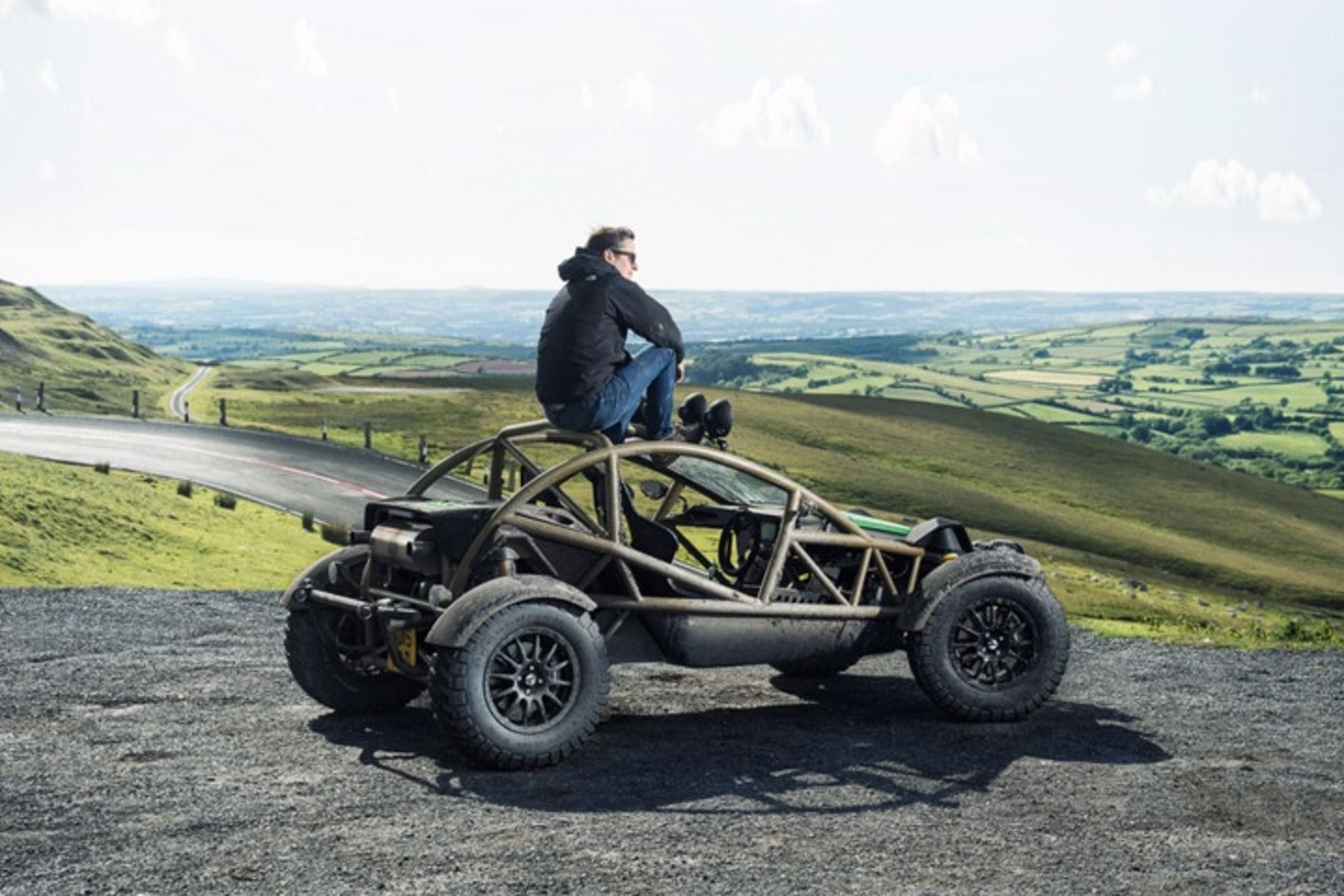 Ariel Slaps a Supercharger Onto the Nomad Off-Road Sports Car