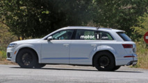 Audi Q8 test mule