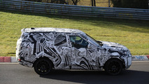 2017 Land Rover Discovery spy photo