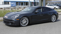 2017 Porsche Panamera spy photo