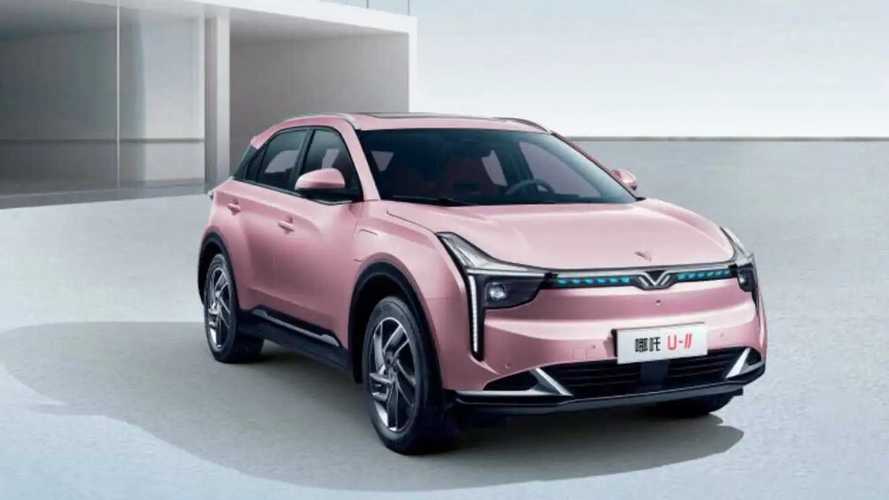 Китайский стартап выпустил кроссовер с продвинутой электроникой