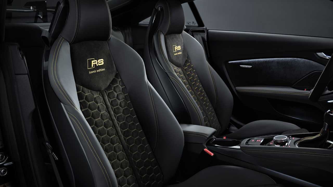 Audi TT RS iconic edition