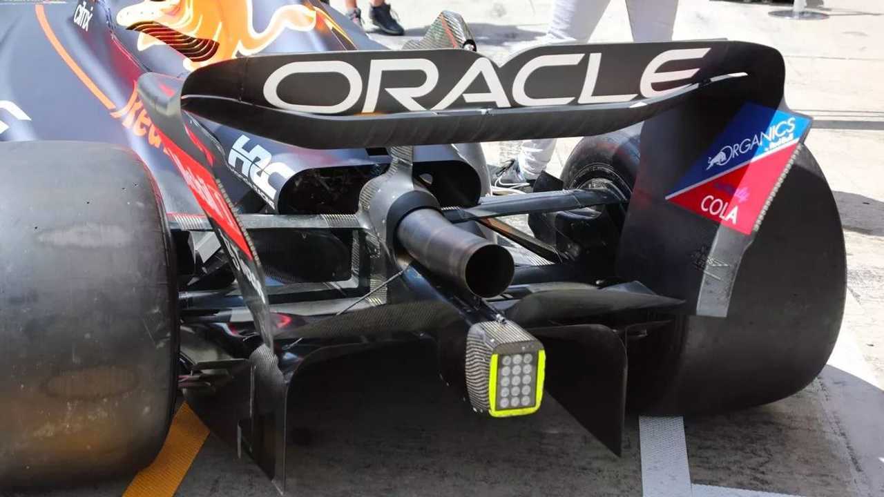 Red Bull RB 18, así es el alerón que debutó en Francua. PH: Giorgio Piola.