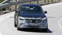 Mercedes GLA Facelift Spy Photos