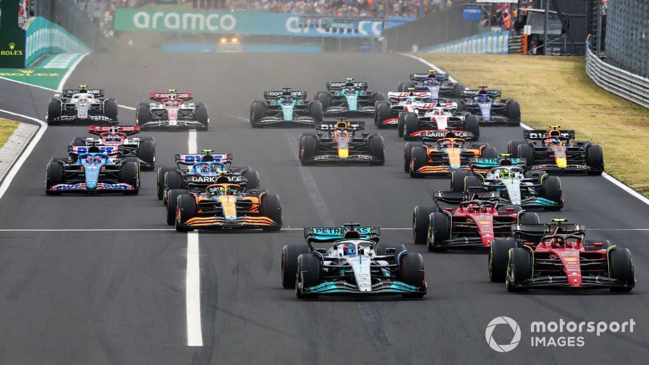 Hungarian GP 2022 race start