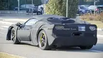 Ferrari 296 VS (2025) Erlkönig