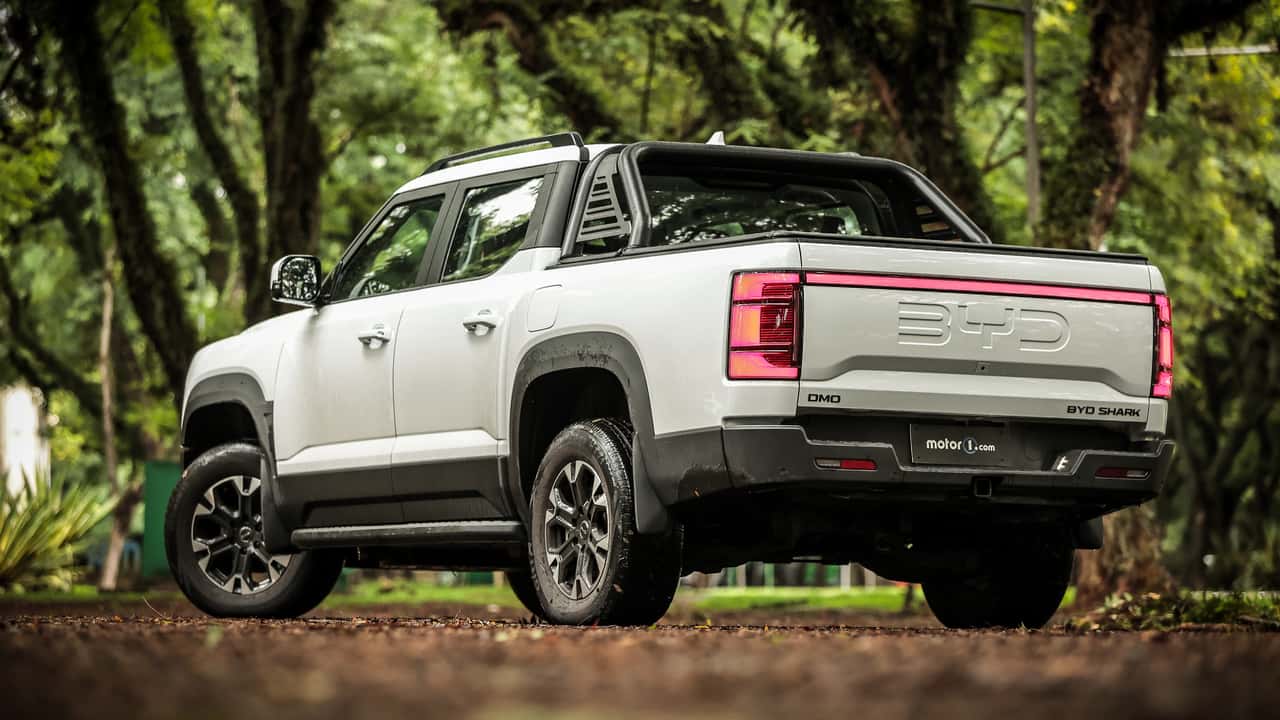 BYD Shark 2025