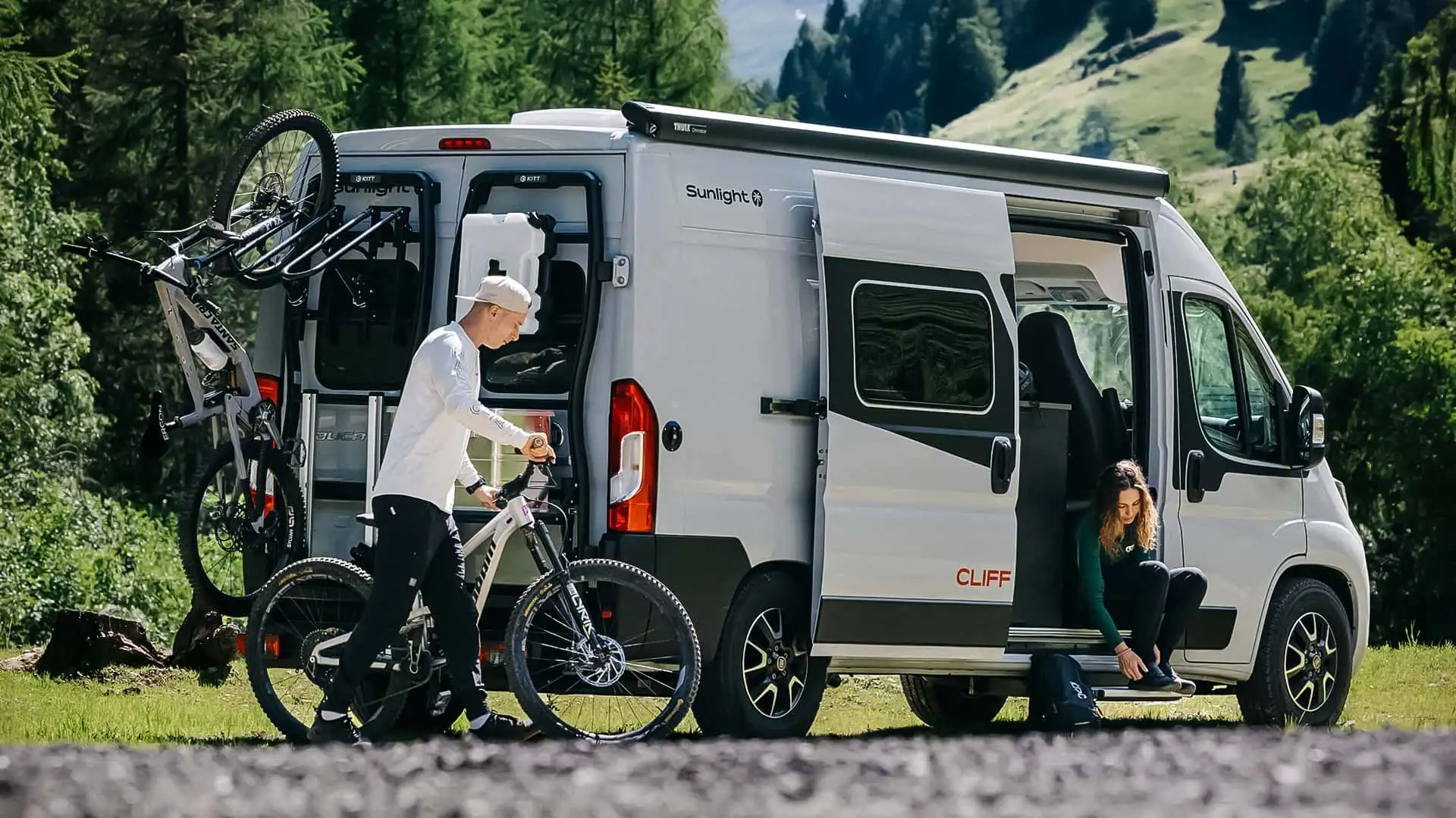 Sunlight Cliff 602 Adventure: 6-metre camper van for outdoor