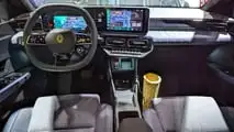 Sitzprobe Renault 4 E-Tech Electric (2025)