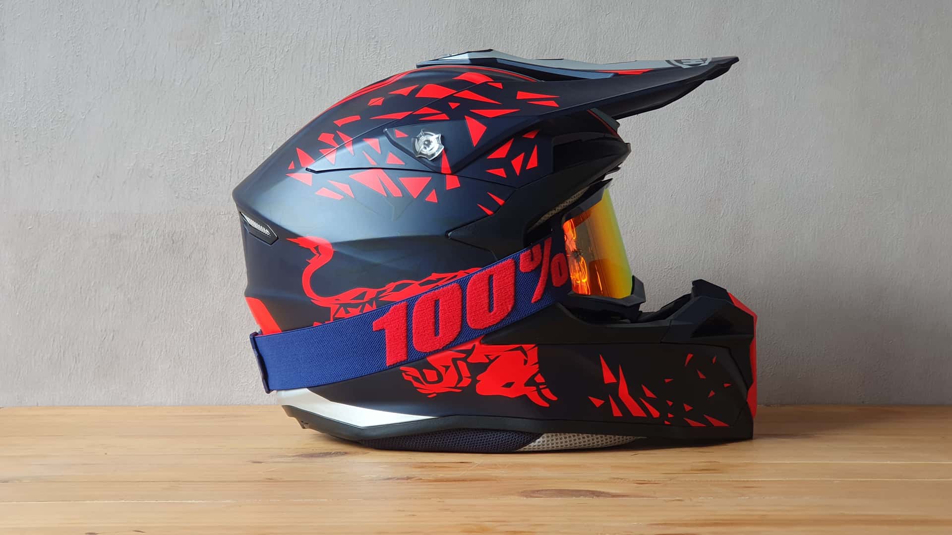 Gear Review: HJC i50 Off-Road Helmet