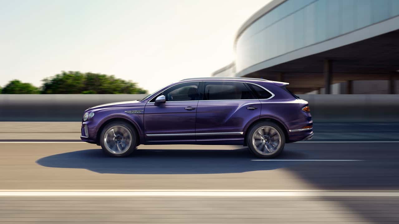 Bentley Bentaya EWB Mulliner
