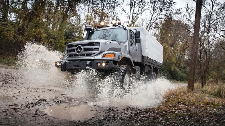 Mercedes, consegnati altri 100 Zetros per l'Ucraina