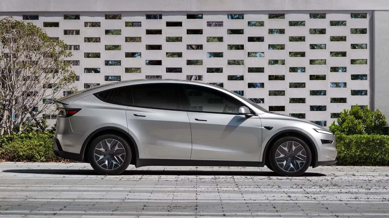 2027 Tesla Model Y L