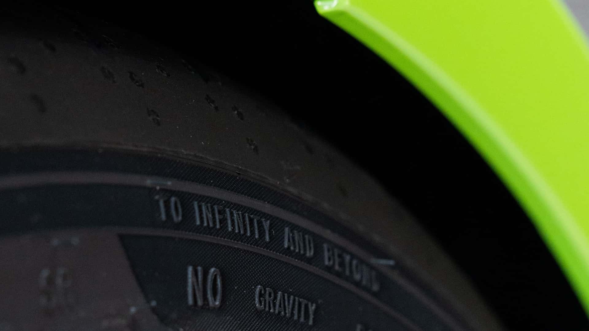 https://cdn.motor1.com/images/mgl/G3QEeV/s1/porsche-and-pixar-toy-story-collaboration.jpg