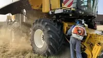 Incendio mietitrebbia in campo di grano: tutte le cause da conoscere
