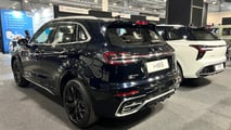 Hongqi HS5