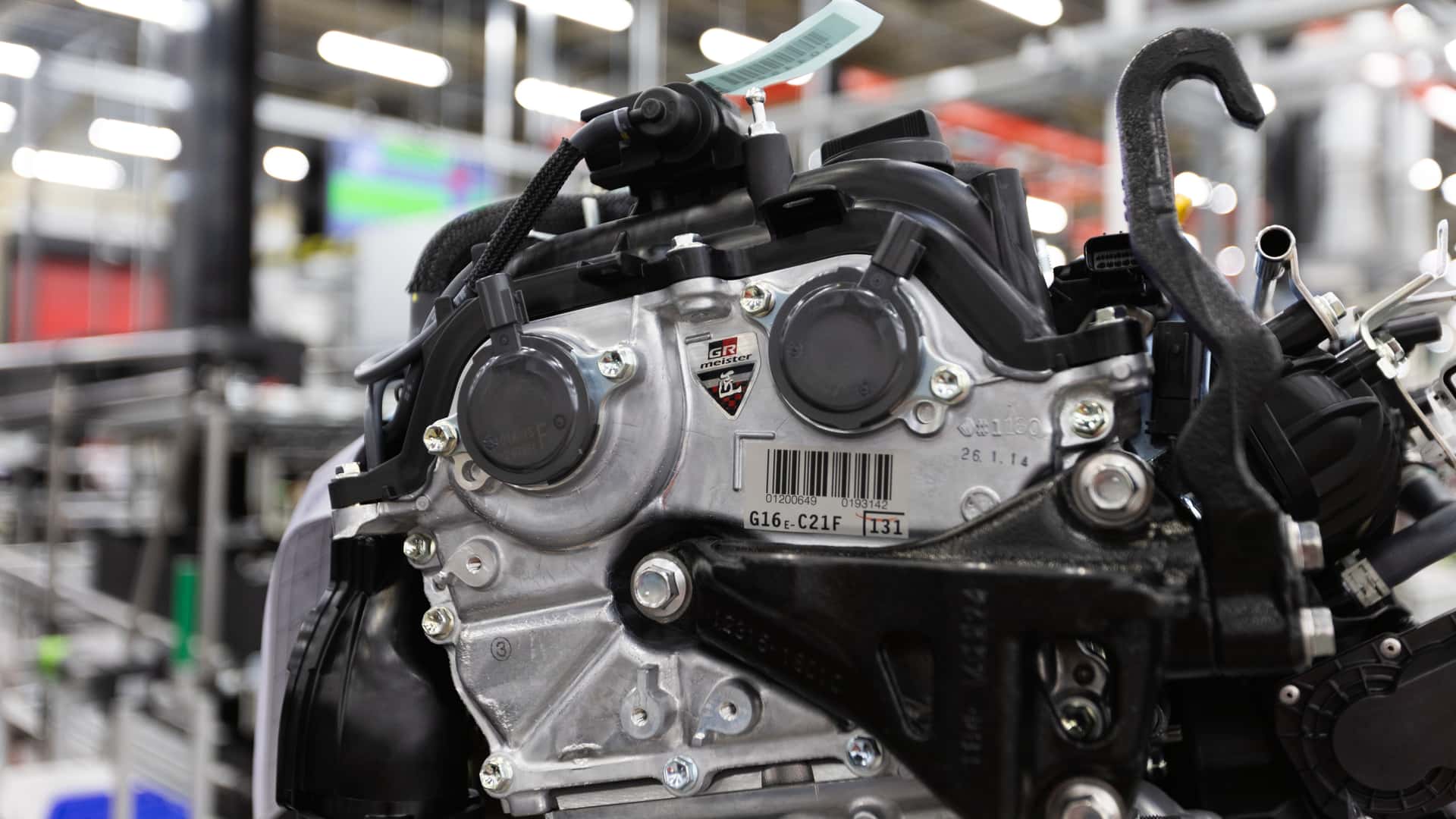 https://cdn.motor1.com/images/mgl/G3Qj9A/s1/toyota-uk-production.jpg