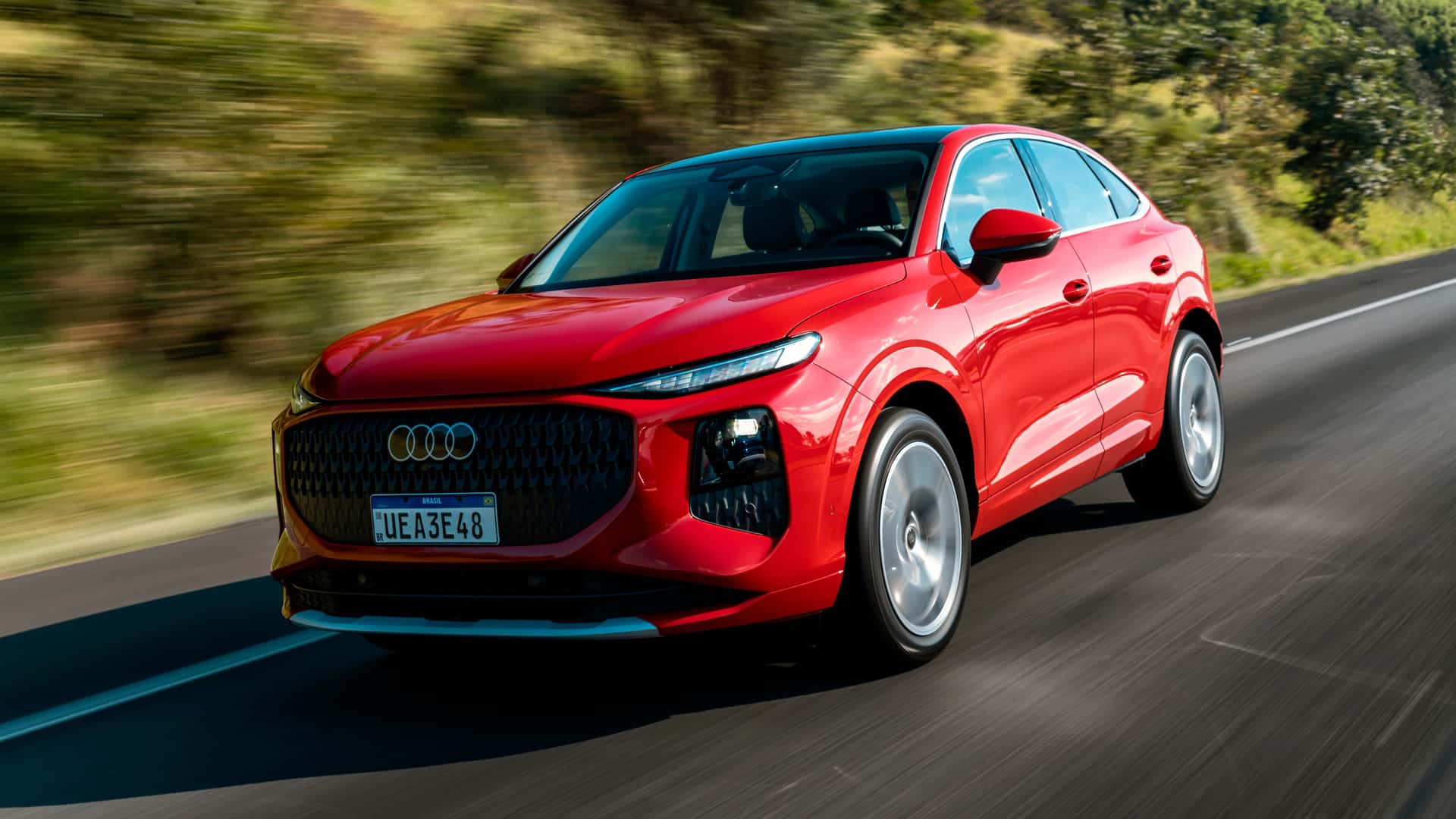 Audi Q3 2027 chega ao Brasil por até R$ 400 mil; veja impressões