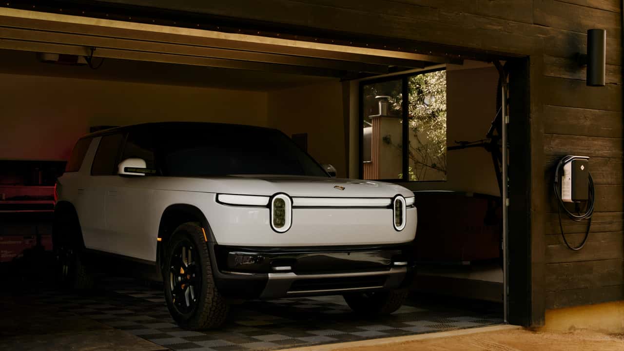 Rivian R2 charging