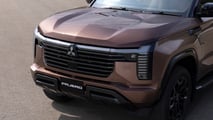 2027 Mitsubishi Pajero