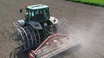 Somac presenta ruote a gabbia in acciaio per trattori in risaia e terreni saturi: pale asimmetriche, autopulizia e trazione senza slittamento nel fango.