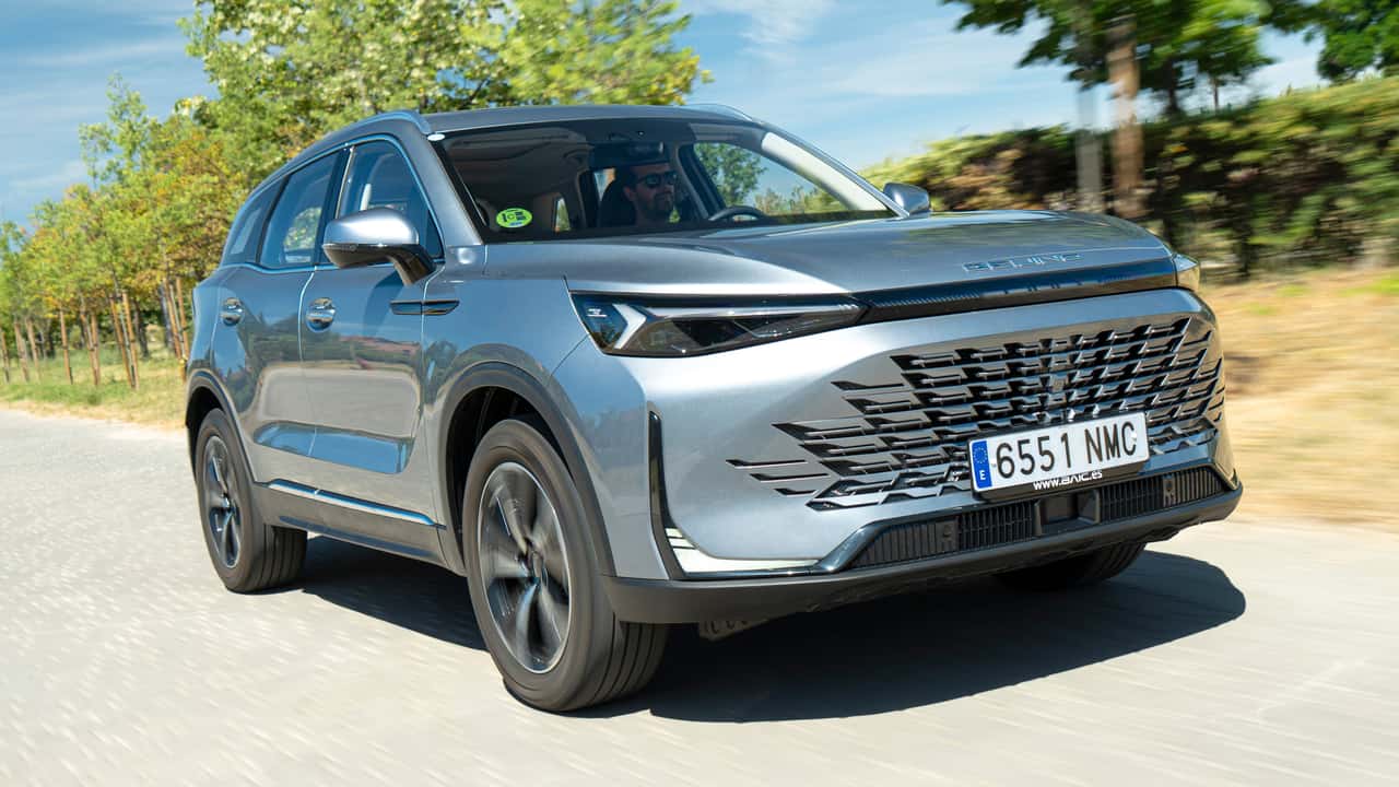 BAIC X75: este SUV chino asequible pasa de la electrificación