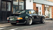 Theon Design Porsche 911 Restomod GBR002