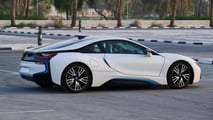 La BMW i8 di Maradona
