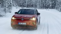 VW ID.4 GTX (2025) im Schnee