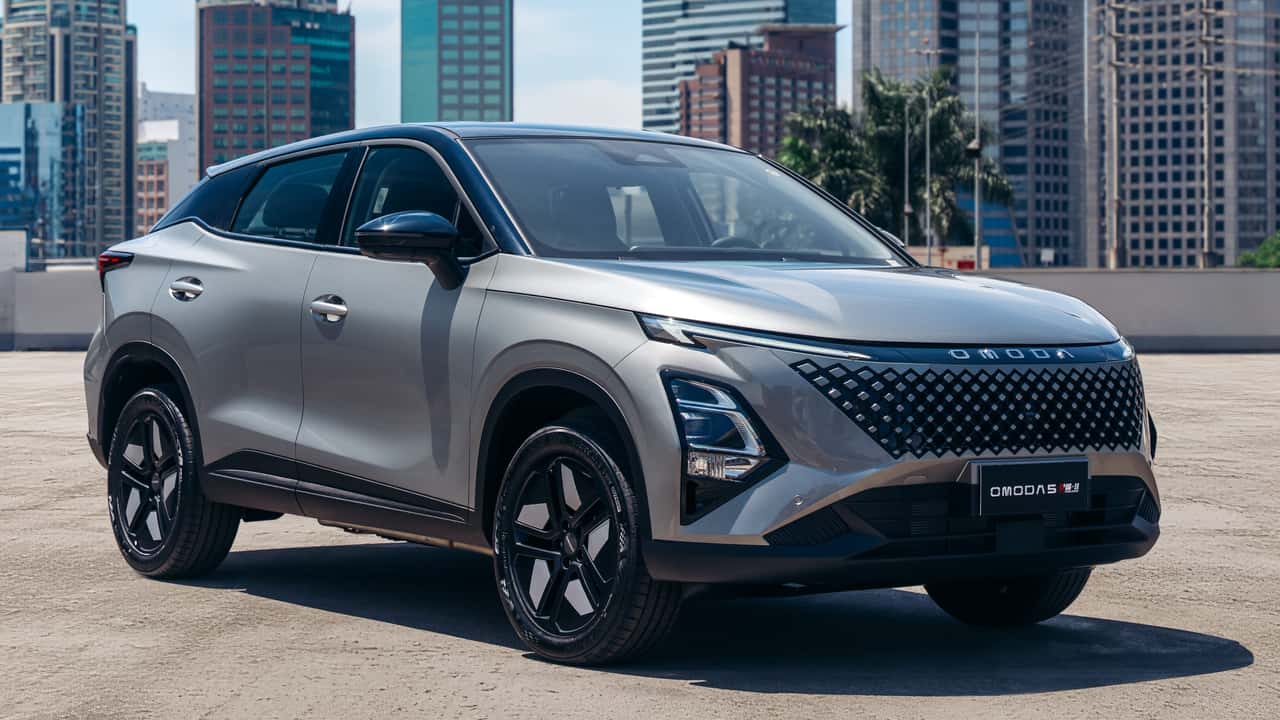 Omoda 5 HEV 2026 inicia pré-venda com valor de reserva de R$ 5 mil