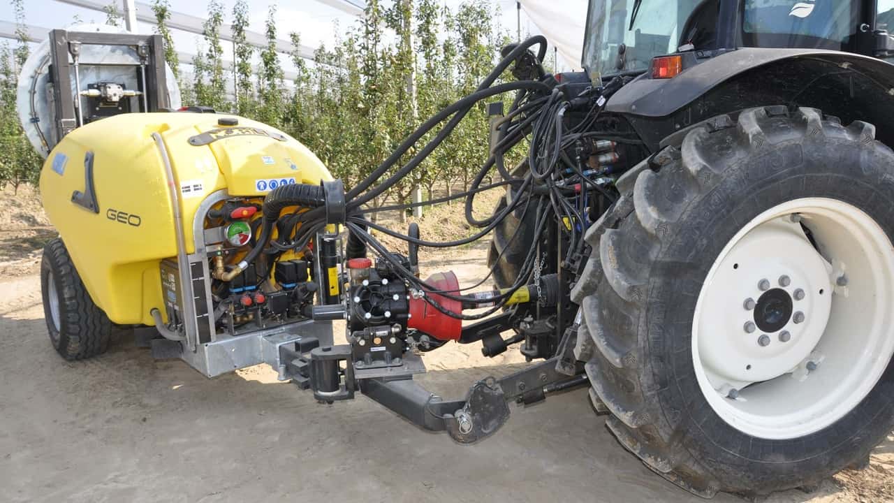 Nobili a Fieragricola: trince e atomizzatori per il 2026