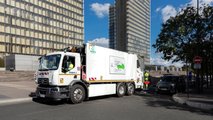 Renault Trucks ha fornito una serie di D Wide elettrici a Sepur per la raccolta rifiuti a Parigi