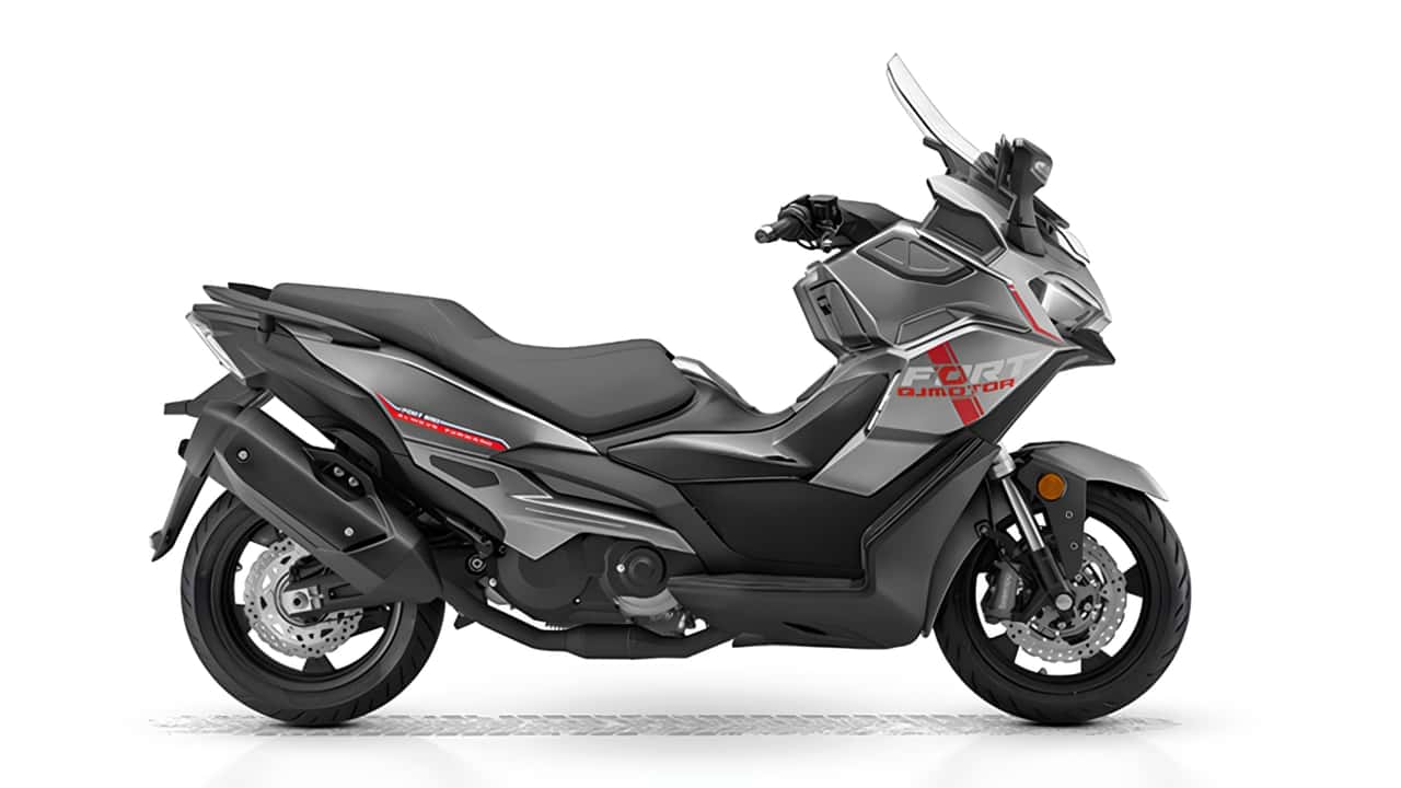 QJ Motor Создал Новый Maxi-Скутер, И Kymco Уже На Пенсии