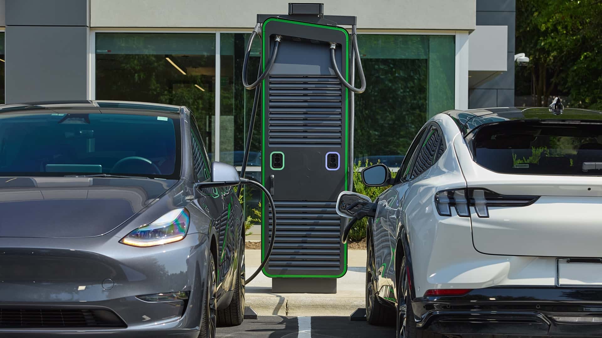 insideevs.com