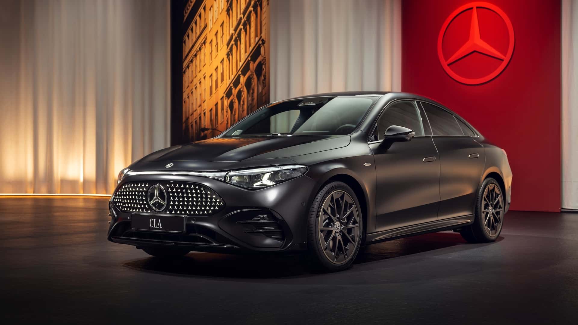 Yeni Mercedes-Benz CLA Serisi Türkiye'de!