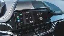 Apple Car Play Ultra su Aston Martin DBX