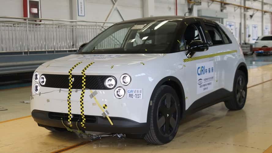 La piccola elettrica attesa in Europa è anche l'auto più sicura