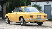 Alfa Romeo Giulia GT 1300 Junior