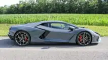 2025 Lamborghini Revuelto Review-14