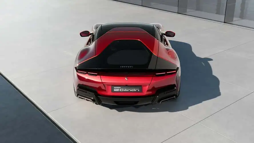 ferrari-12cilindri.webp