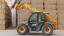 JCB: trasmissione variabile DualTech VT  per i sollevatori di Agro PO